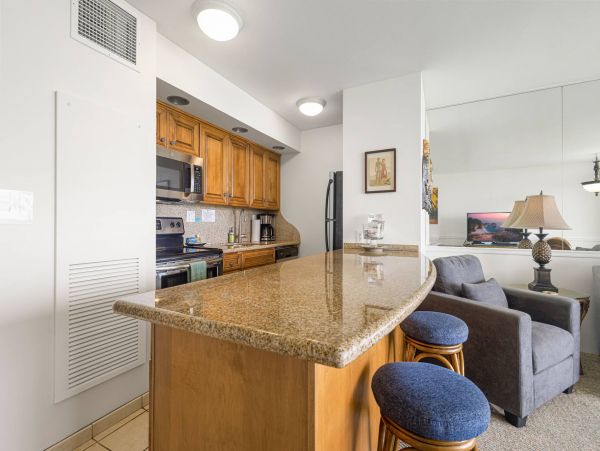 Beachfront Ground-Floor Kihei Vacation Condo