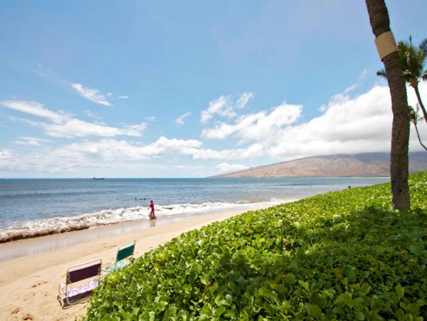 Beachfront Ground-Floor Kihei Vacation Condo