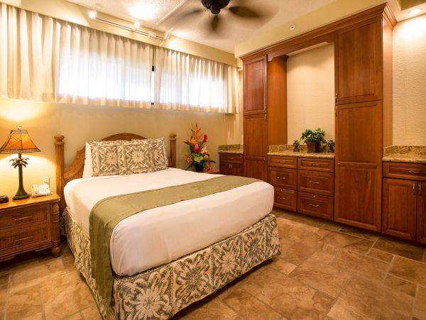 Kaanapali Vacation Condo One Bedroom On Beach