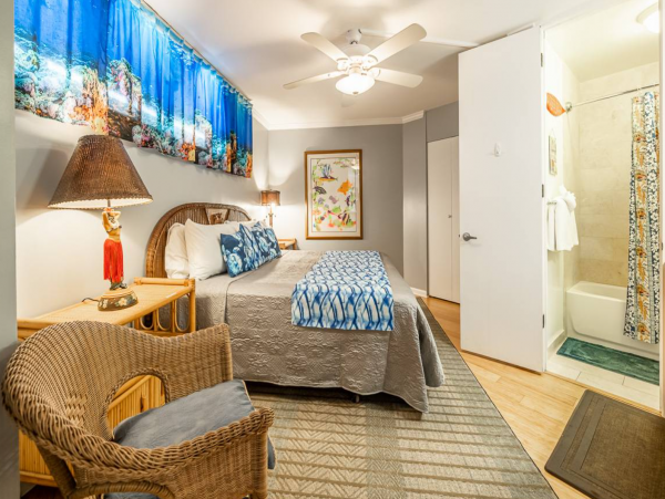 Kihei Vacation Two Bedroom Rental with Ocean Views