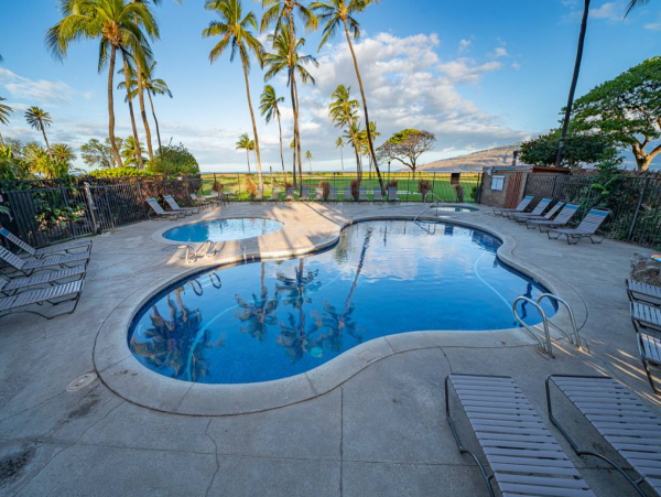 Kihei Vacation Two Bedroom Rental with Ocean Views