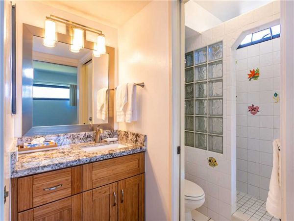 Ocean Views from Private Lanai!