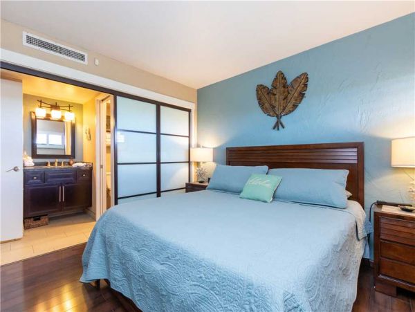 Spectacular Views Oceanfron Vacation Condo