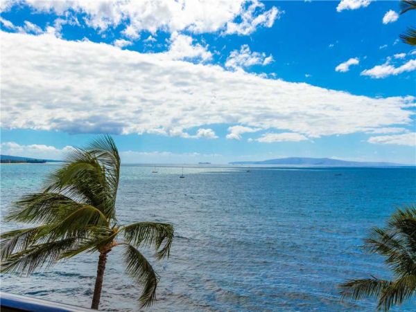 Spectacular Views Oceanfron Vacation Condo