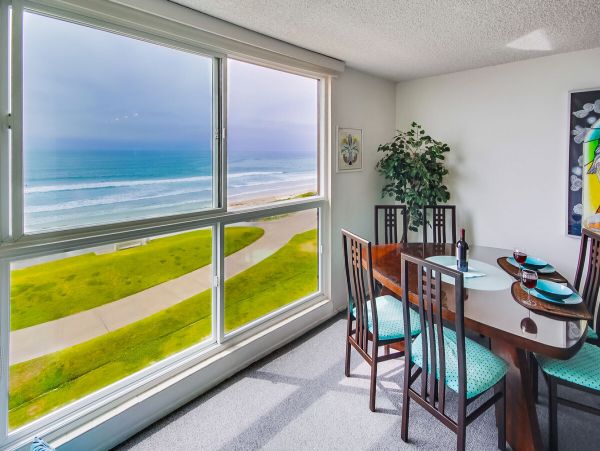 La Jolla Condo 959249