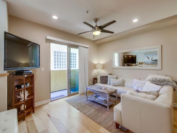 La Jolla Condo 959254