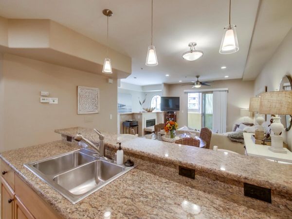 La Jolla Condo 959254