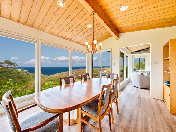 OCEAN VIEW 3 BEDROOM LA JOLLA HOME