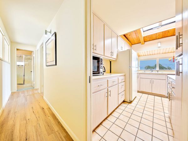 OCEAN VIEW 3 BEDROOM LA JOLLA HOME