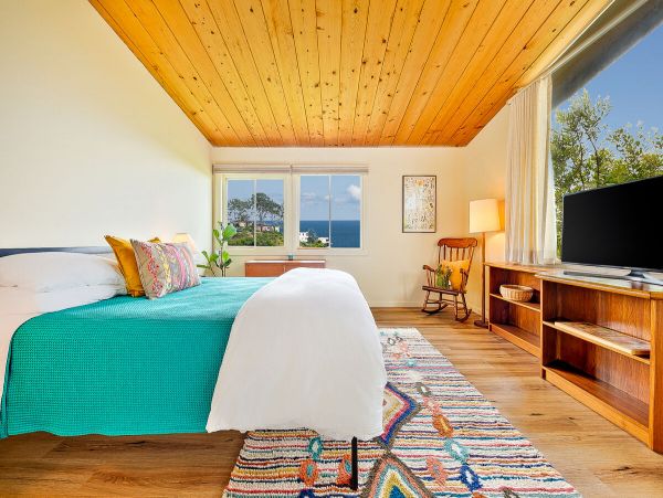 OCEAN VIEW 3 BEDROOM LA JOLLA HOME