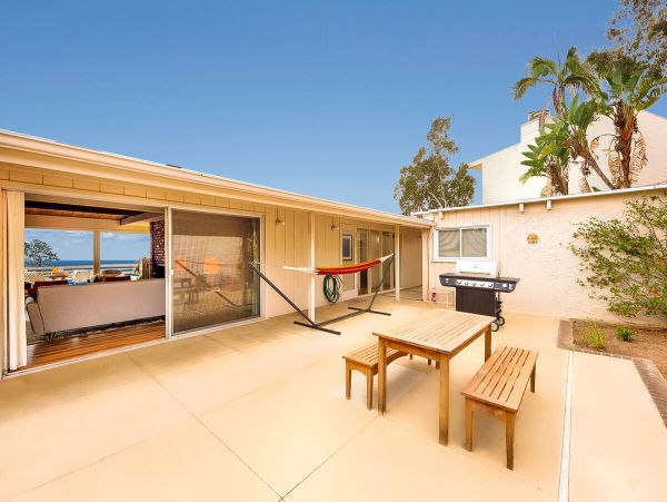 OCEAN VIEW 3 BEDROOM LA JOLLA HOME
