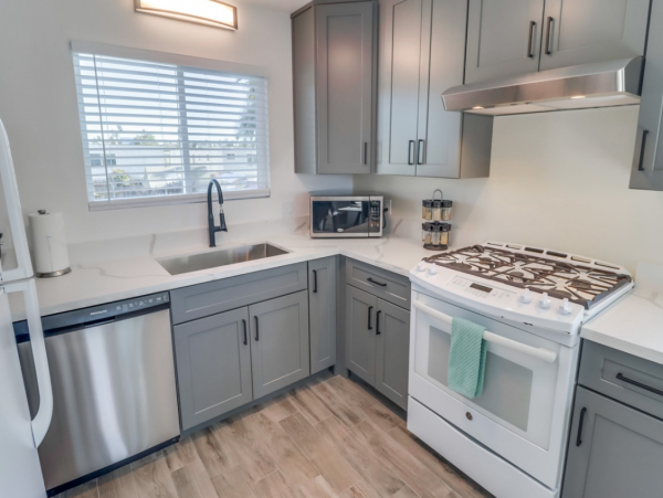 Ocean Beach 3 Bedroom Vacation Condo Partial Ocean Views
