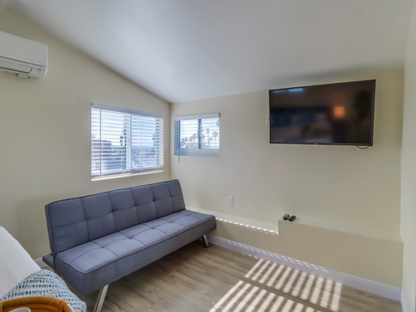 Ocean Beach 3 Bedroom Vacation Condo Partial Ocean Views