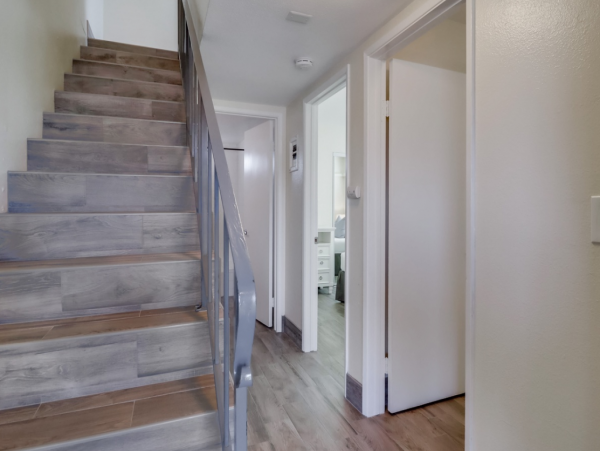 Lovely Ocean Beach Vacation Rental 5 Bedrooms Sleeps 11