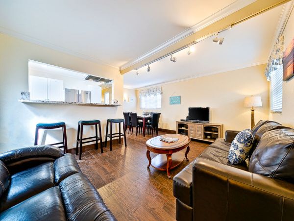 Beachside 2 Bedroom Vacation Rental