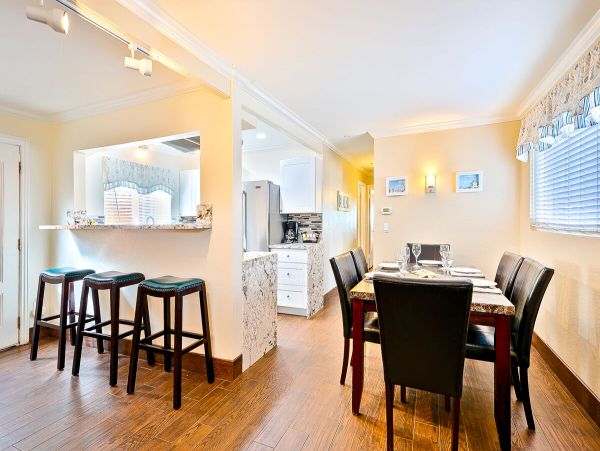 Beachside 2 Bedroom Vacation Rental