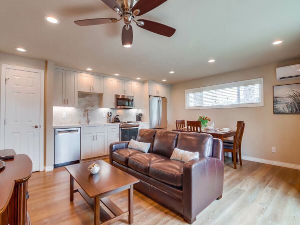La Jolla Home 959278
