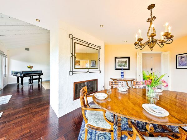 Clean and Bright with Beautiful Views