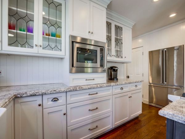 La Jolla Village Three Bedroom Villa