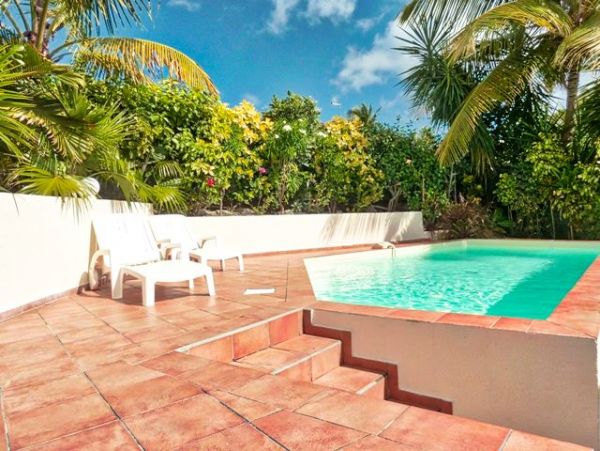 Guadeloupe Home 959286
