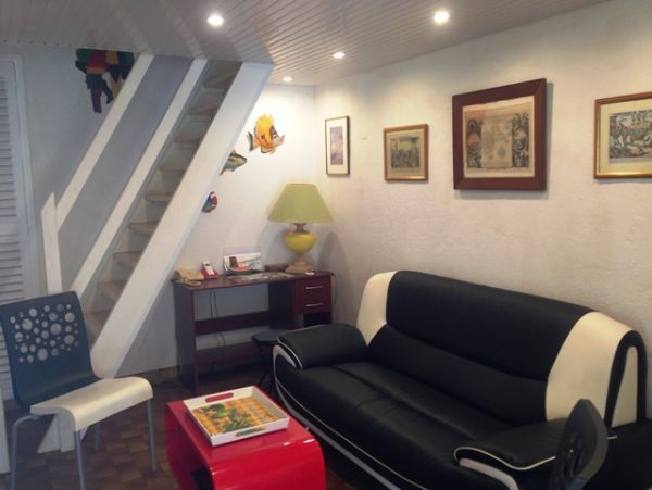 Guadeloupe Home 959286