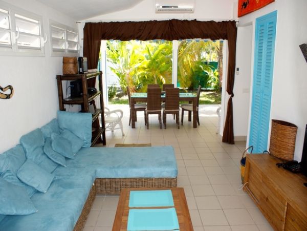 Guadeloupe Home 959287