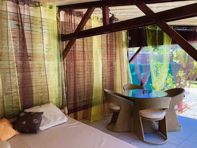 Guadeloupe Home 959287