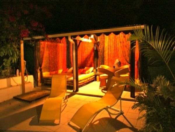 Guadeloupe Home 959287