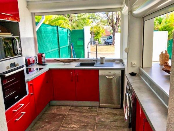 Guadeloupe Home 959288