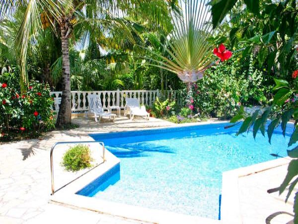 Guadeloupe Home 959289