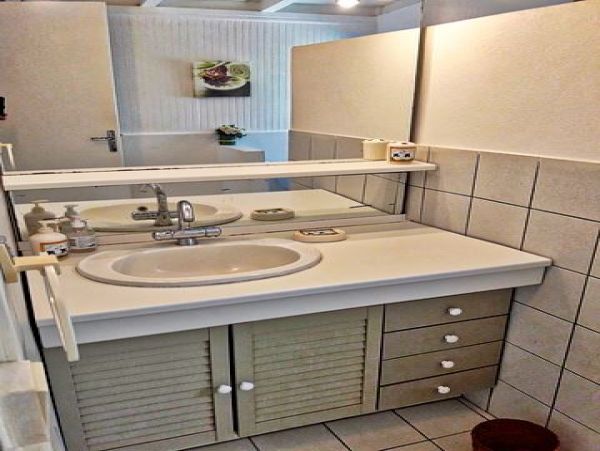 Guadeloupe Home 959289