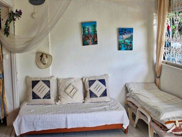 Guadeloupe Home 959289