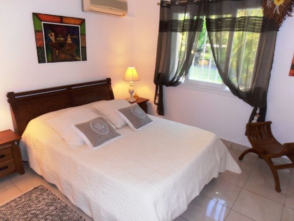 Guadeloupe Home 959292