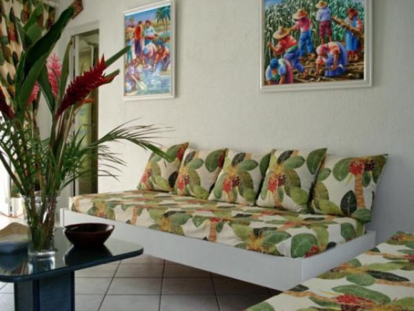 Guadeloupe Home 959294