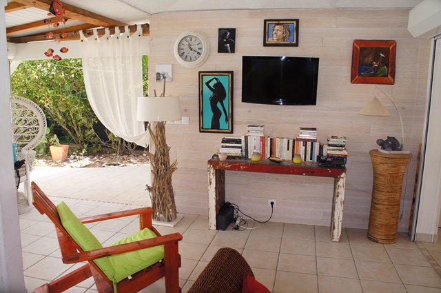 Guadeloupe Home 959295