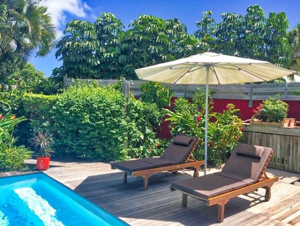 Guadeloupe Home 959297