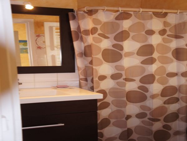 Guadeloupe Home 959298