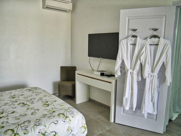 Guadeloupe Home 959299