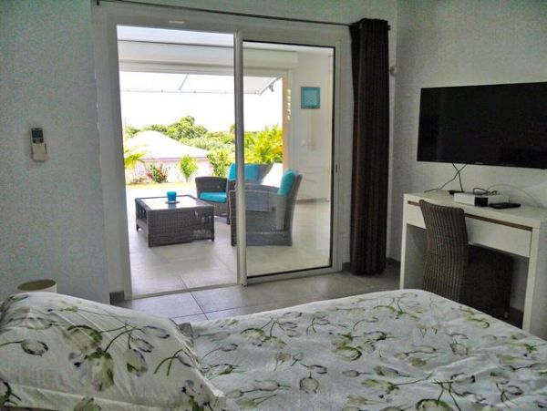 Guadeloupe Home 959299