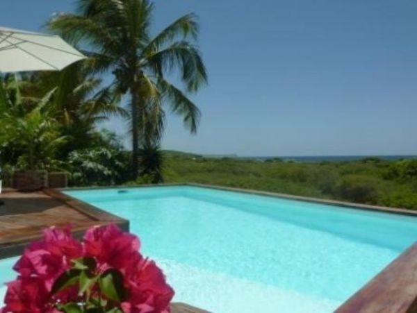 Guadeloupe Home 959303