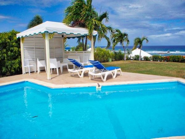 Guadeloupe Home 959313