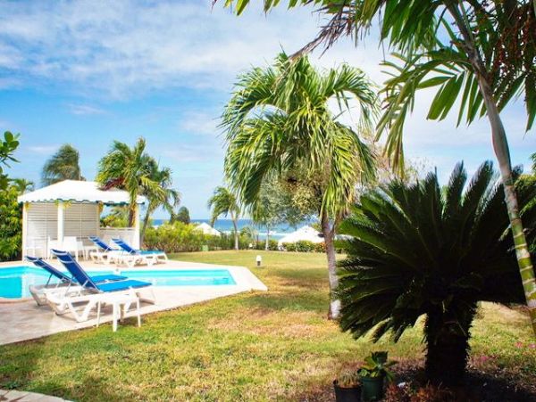 Guadeloupe Home 959313