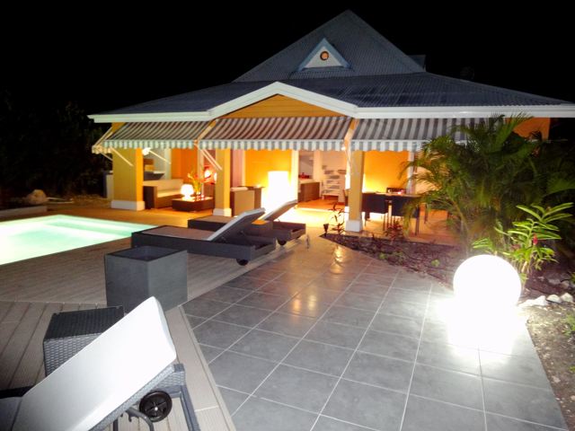 Guadeloupe Home 959314
