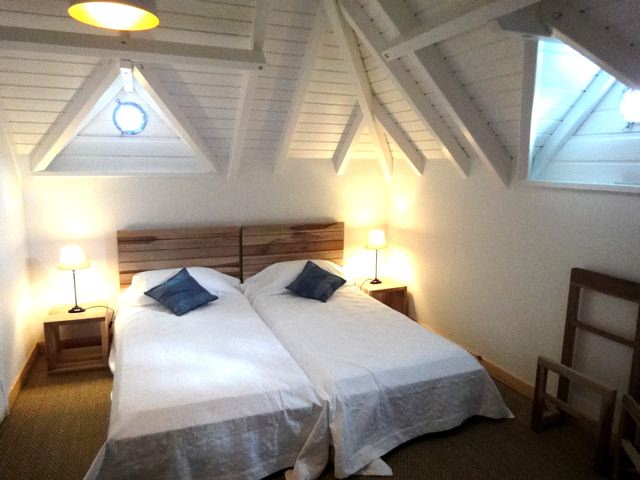 Guadeloupe Home 959314
