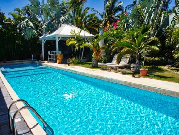 Guadeloupe Home 959316