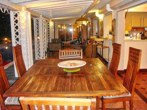 Guadeloupe Home 959316