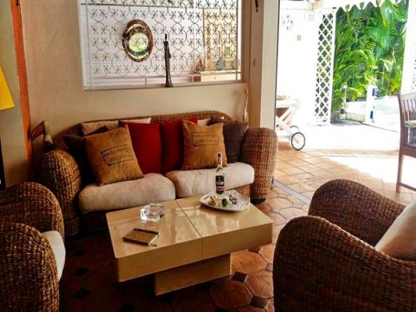 Guadeloupe Home 959316
