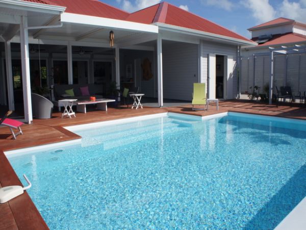 Guadeloupe Home 959317