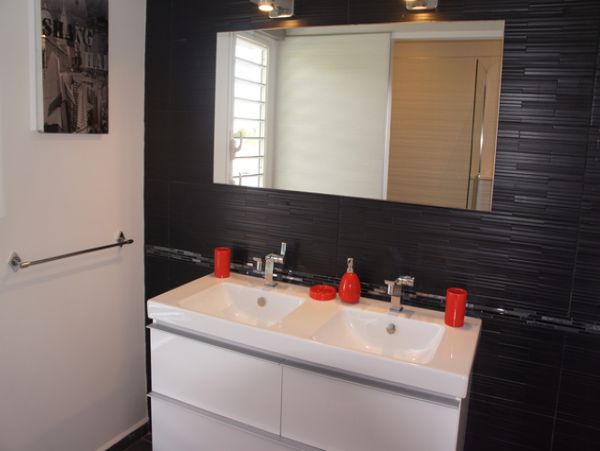 Guadeloupe Home 959317