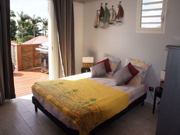 Guadeloupe Home 959317